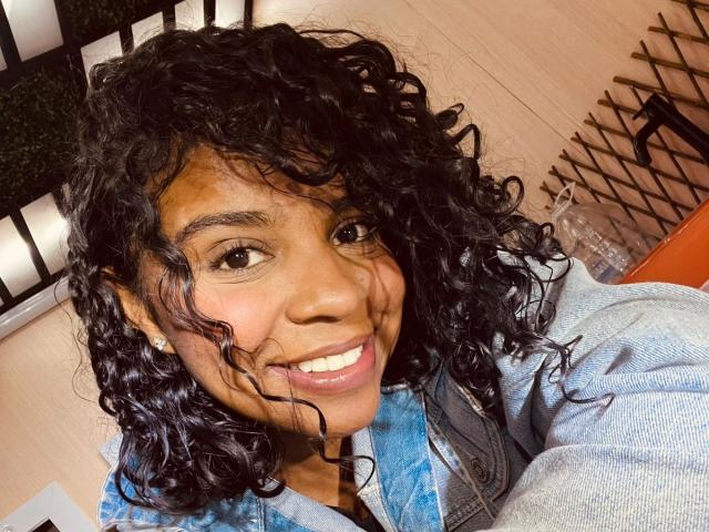 LisaMendez - Sexe cam en vivo - 24094357