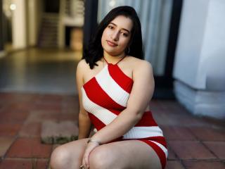 EmilyXHank - Live sex cam - 24094545