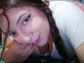 CaroFoxy - Live Sex Cam - 24101045