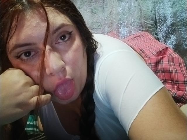 CaroFoxy - Live porn &amp; sex cam - 24101069