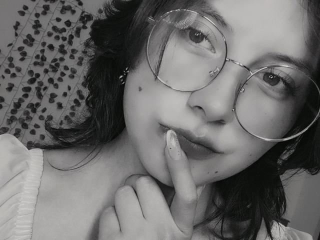 NoelleSableX - Live porn &amp; sex cam - 24103037
