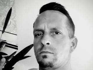 AgabeyCouple - Live porn &amp; sex cam - 24107585