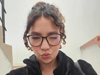 KendallPiierce69 - Live sexe cam - 24109833