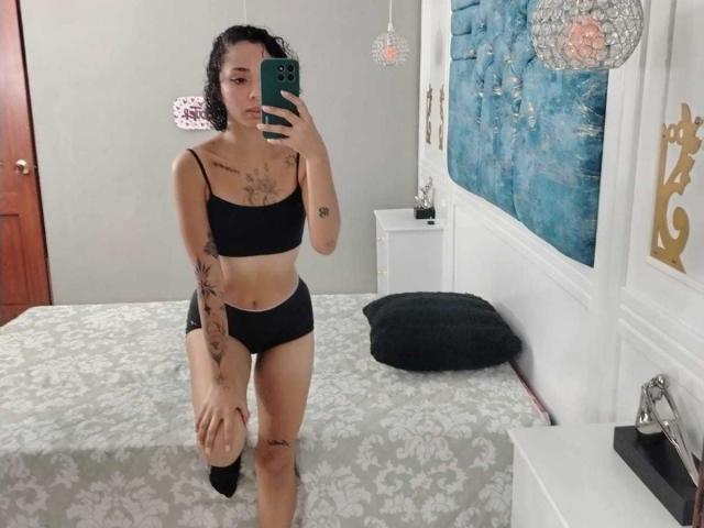 SilvanaXOwen - Sexe cam en vivo - 24111349