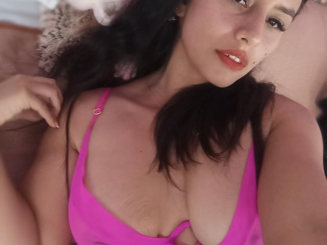 MadissonFontaine - Live Sex Cam - 24112785