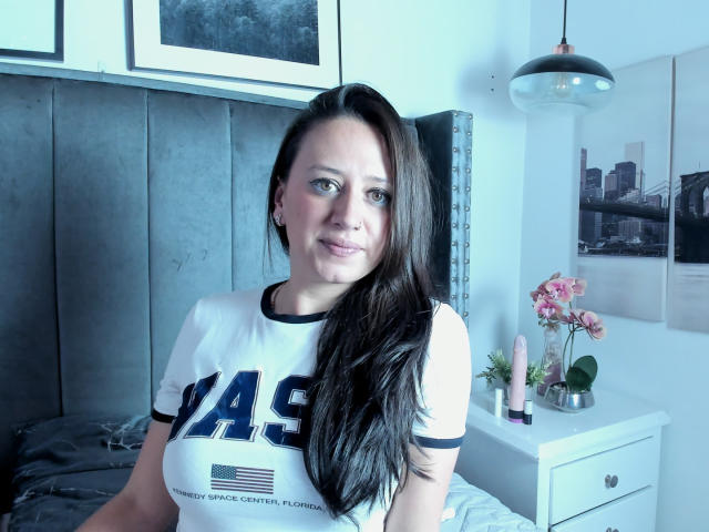 ThaliaValmont - Live porn &amp; sex cam - 24113349