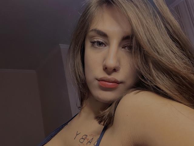 Kametia - Live porn &amp; sex cam - 24120889