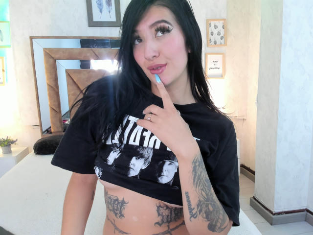 TifanyDiaz - Live porn &amp; sex cam - 24126173