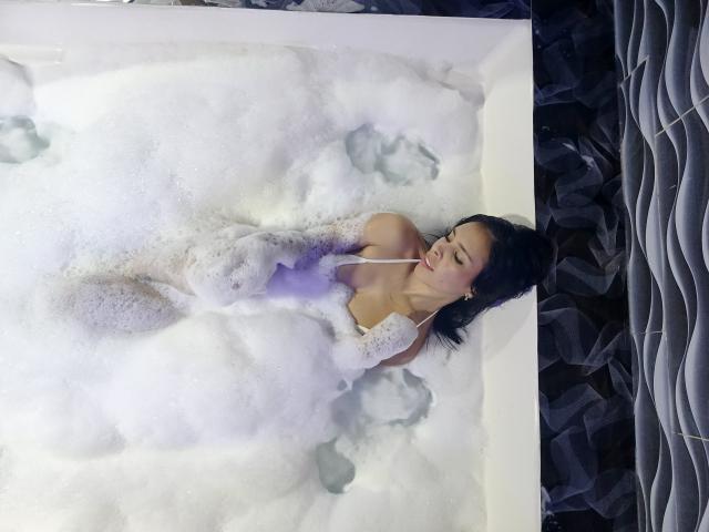 SalmaSoto - Live porn &amp; sex cam - 24126833
