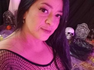 LuciaVonnee - Live porn &amp; sex cam - 24127325