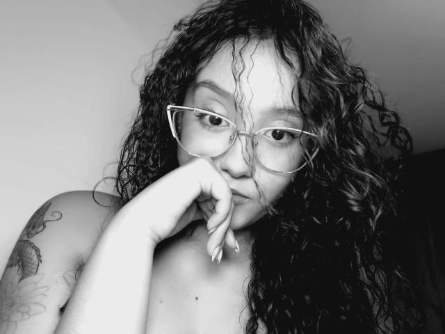 SofiaBrowm - Live sex cam - 24129753