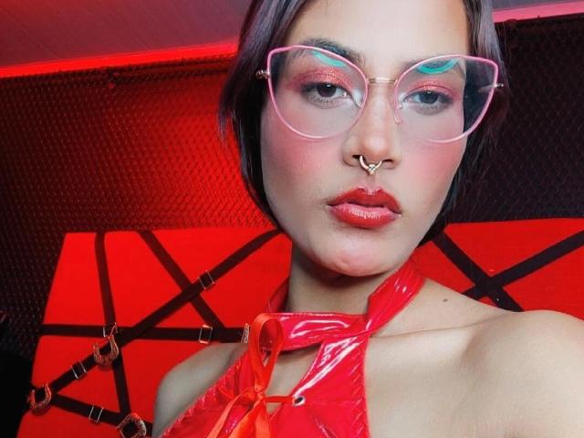 MelisaSavino - Live sex cam - 24134521