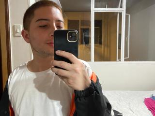 AntonioMoretti - Sexe cam en vivo - 24134673