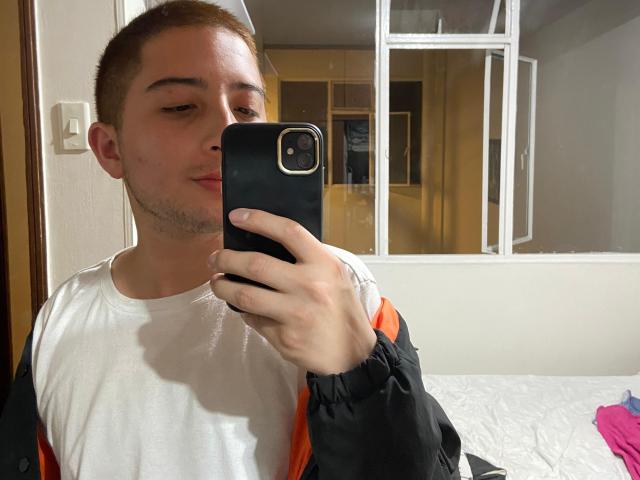 AntonioMoretti - Sexe cam en vivo - 24134673