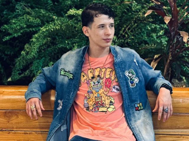 LondonCock - Live Sex Cam - 24135049