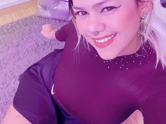 TarahDustin - Live sexe cam - 24135069