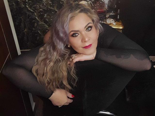 VictoriiaGray - Live porn &amp; sex cam - 24136269