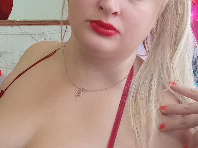 KelliRedhaer - Camera khiêu dâm &amp; quyến rũ trực tiếp - 24136905