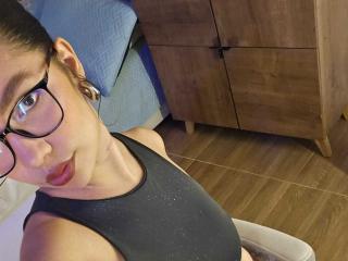 KendallPiierce69 - Live sexe cam - 24138749