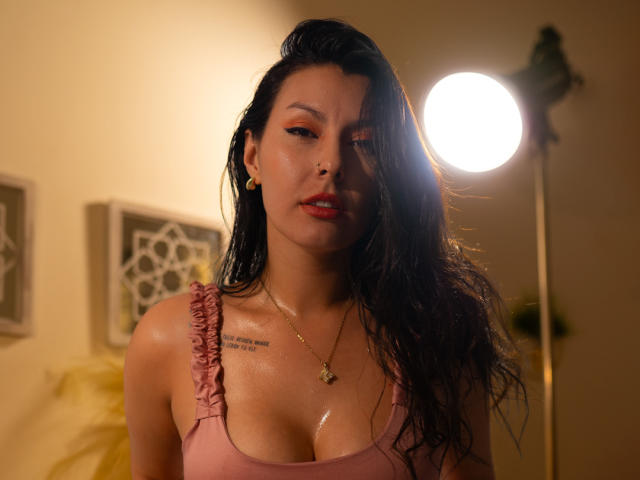 AnnyCraffort - Live sex cam - 24143765