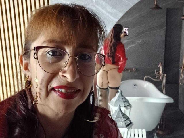 ViktoriaBrown - Camera khiêu dâm &amp; quyến rũ trực tiếp - 24144817