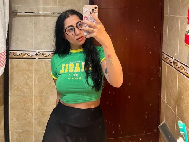 MaryJanneX - Live Sex Cam - 24148401