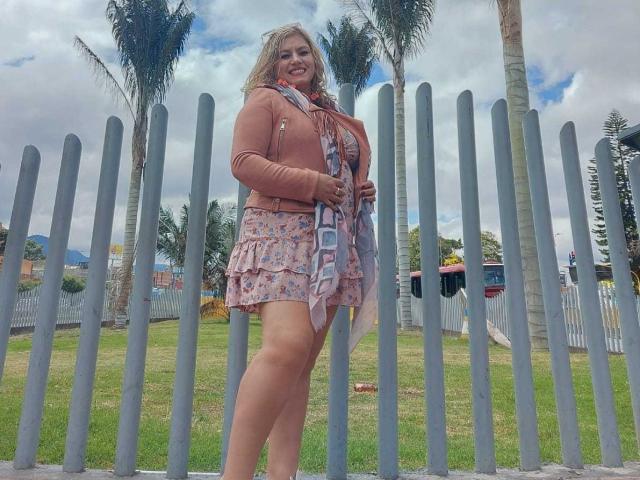 NatashaChaus - Live sex cam - 24149893