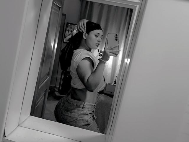 JackelineRoset - Sexe cam en vivo - 24151145