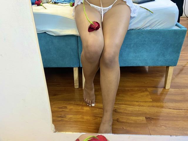 SophieSonyas - Live porn &amp; sex cam - 24152441