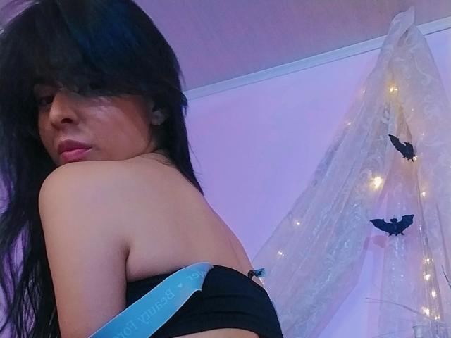 TamyRuiz - Live Sex Cam - 24154405