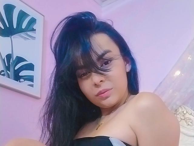 TamyRuiz - Live sex cam - 24154409