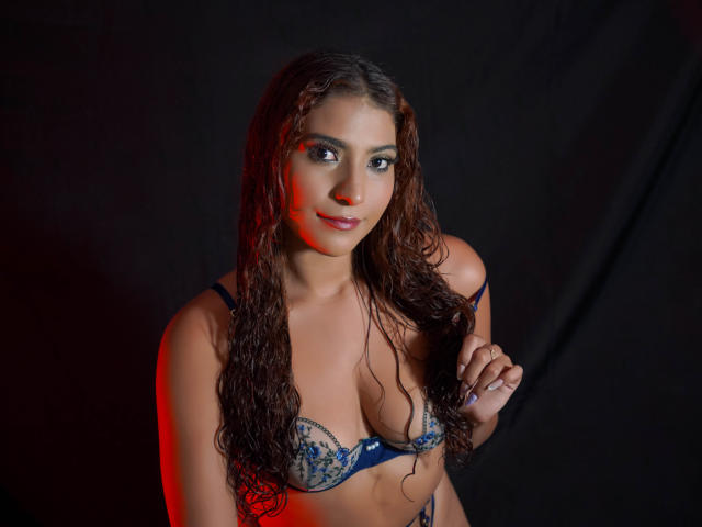 MiaBianchi - Live porn &amp; sex cam - 24156161