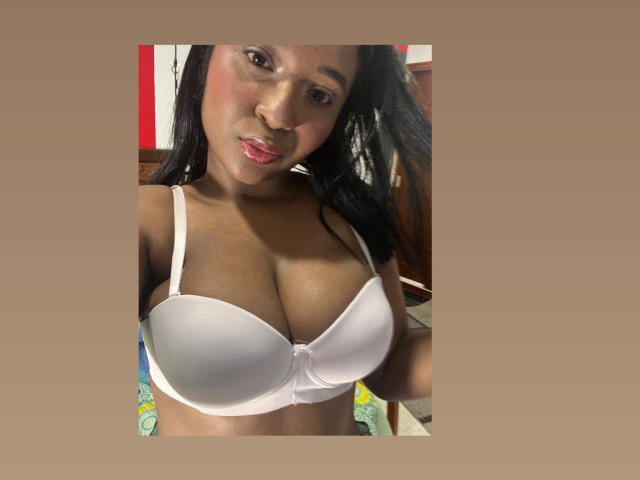 MelanyScoth - Live sex cam - 24161429