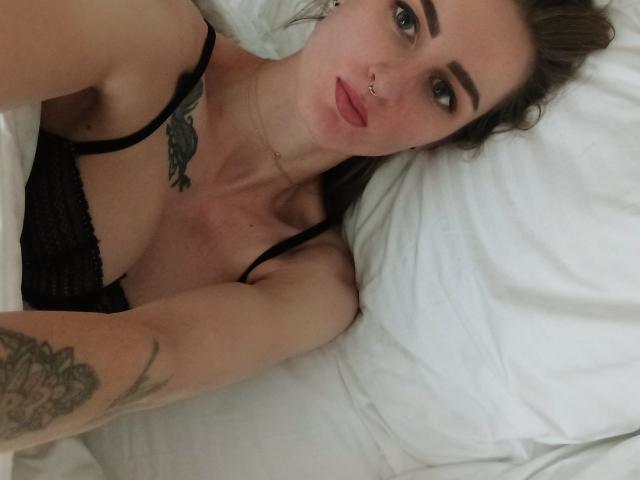 AndreaXHot69 - Sexe cam en vivo - 24163725