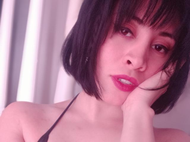 IsisDiosa - Live sex cam - 24169145