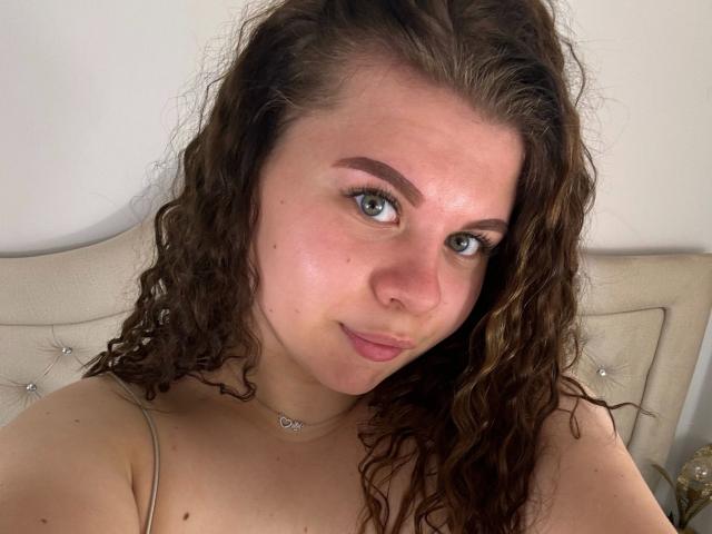AbbyKuss-hot - Live sex cam - 24170037
