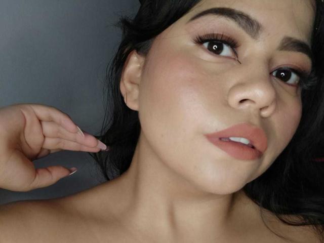 LilyRousee - Live sex cam - 24179597