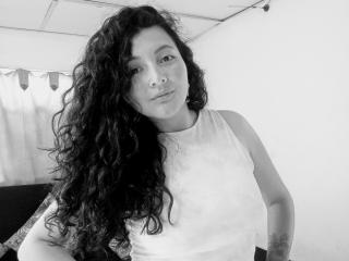 Shanaya - Live porn &amp; sex cam - 24179697