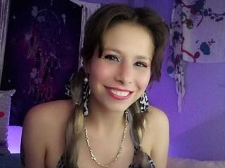 MagentaApern - Live Sex Cam - 24180865