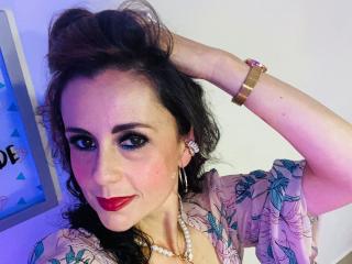 IsabellaWoods - Live sex cam - 24181001
