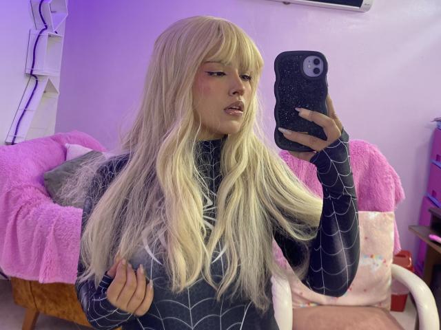 CarlaMiceli - Live sex cam - 24186017