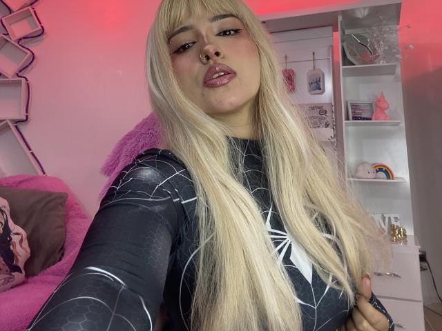 CarlaMiceli - Live sexe cam - 24186041