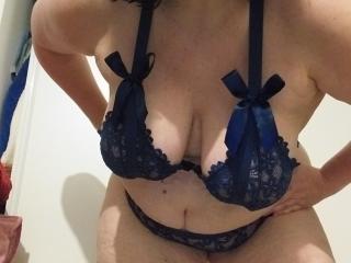 LiliChattePoilue - Live porn &amp; sex cam - 24186205