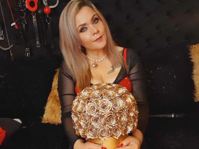 VictoriiaGray - Live sex cam - 24186745