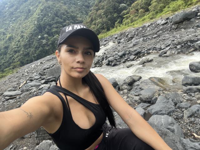 SofiMontiell - Live Sex Cam - 24188393