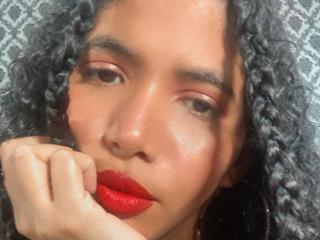 ZoeJonees - Live Sex Cam - 24190573