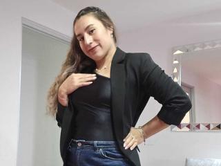 AliceDussan - Live Sex Cam - 24190729
