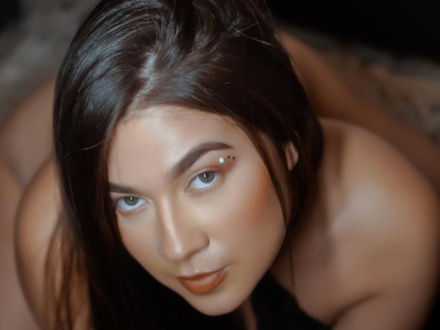 LindaJimenex - Live sex cam - 24191853