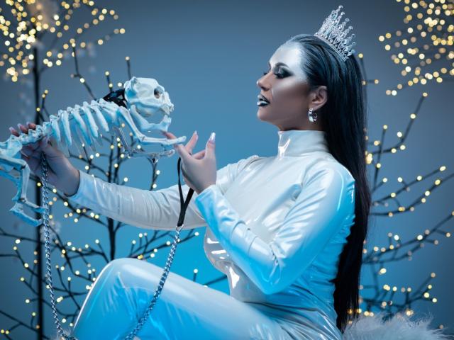 MissElenya - Live sex cam - 24196705