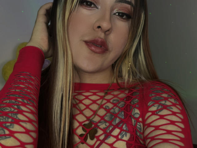 SarahRusso - Live porn &amp; sex cam - 24197737